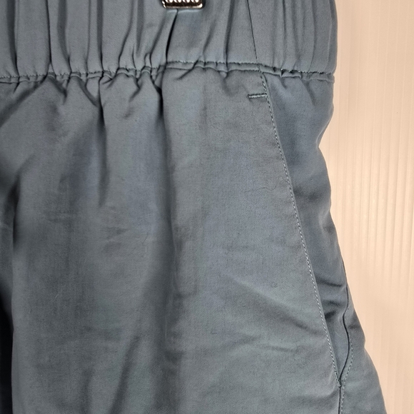 NWOT The North Face Womens Artic Blue Pathfinder V Athletic Shorts Size Large - Picture 4 of 9